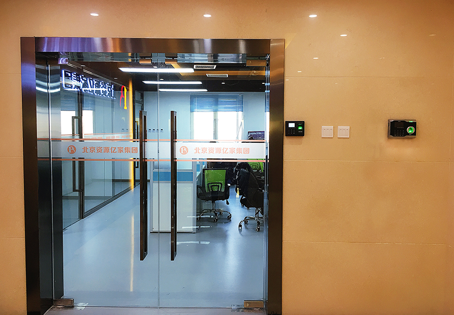 ÃŽû.jpg ÃŽû.jpg